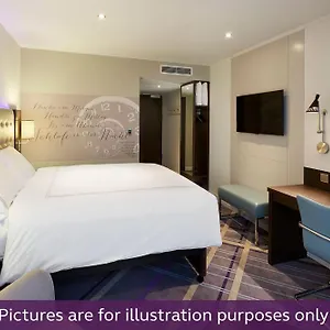 Premier Hotell