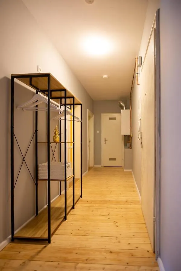 Central Apartments With Private Parking Lot Wurzburg